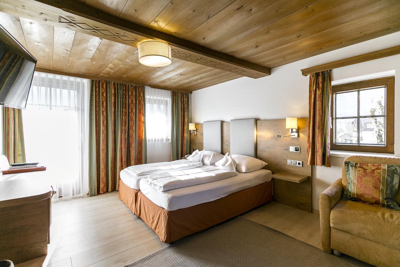Hotel Stroblerhof エクステリア 写真